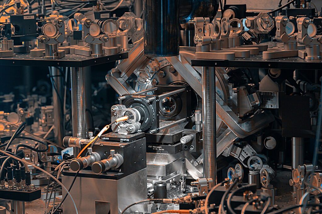 The experimental demonstration of a verifiable blind quantum computing protocol